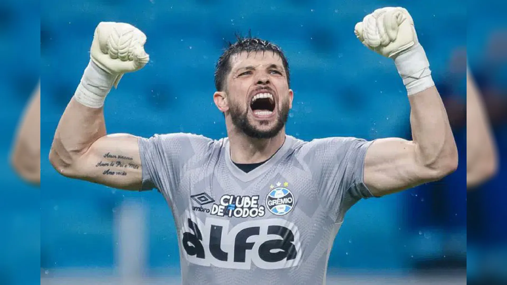 em-jogo-com-confusao,-volpi-brilha-nos-penaltis-e-gremio-avanca-a-8a-final-seguida-do-gauchao