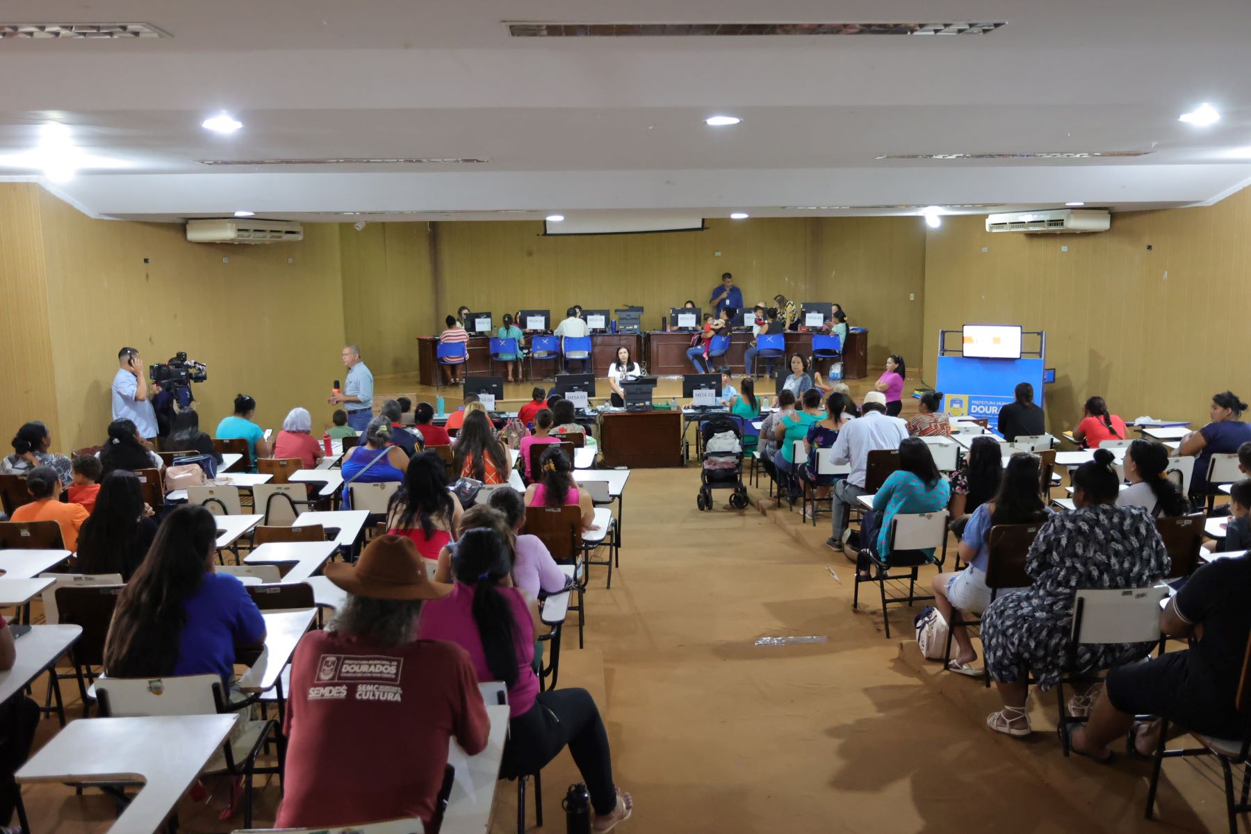 prefeitura-inicia-mutirao-para-atualizar-mais-de-10-mil-cadastros-unicos-–-portal-prefeitura-de-dourados