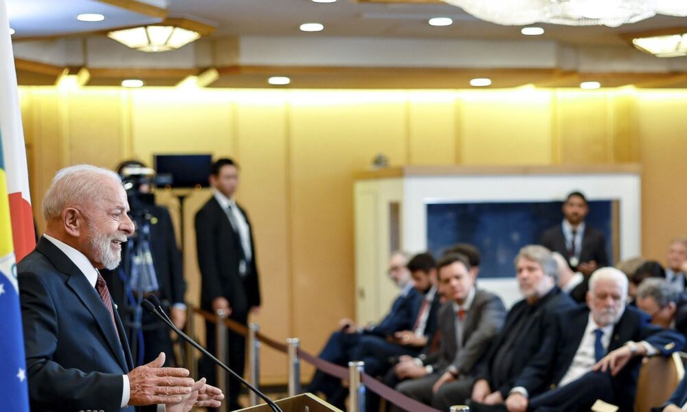 sobretaxas-vao-prejudicar-os-proprios-estados-unidos,-diz-lula