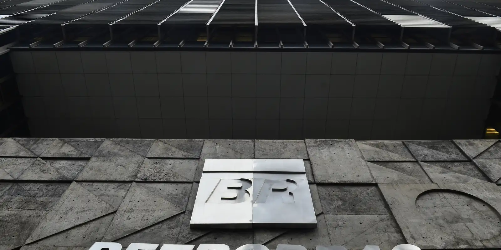 petrobras-tera-que-pagar-r$-36-milhoes-por-danos-ambientais