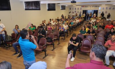 prefeitura-entrega-130-titulos-de-propriedade-e-lanca-programa-que-garante-moradia-digna-–-portal-prefeitura-de-dourados