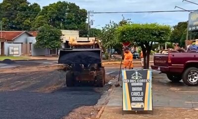 prefeitura-intensifica-operacao-tapa-buraco-na-rua-independencia-–-portal-prefeitura-de-dourados