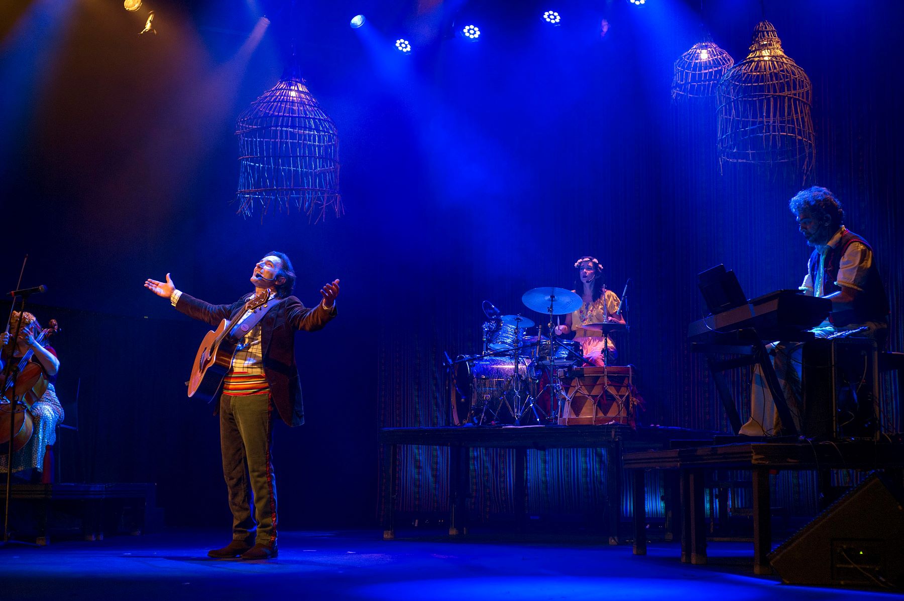 com-apoio-da-prefeitura,-marcio-de-camillo-homenageia-geraldo-roca-em-show-gratuito-–-portal-prefeitura-de-dourados