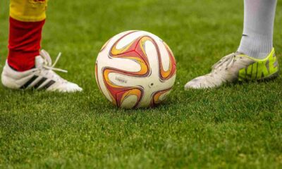 penalti-bizarro:-goleiro-da-as-costas-para-sergio-ramos-no-campeonato-mexicano