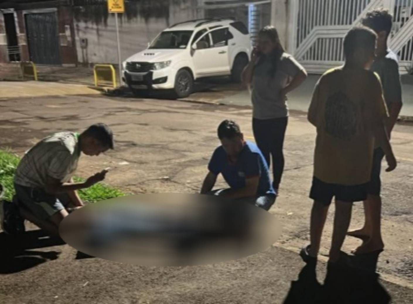 policial-militar-de-folga-socorre-crianca-que-ficou-inconsciente-quando-brincava-em-praca