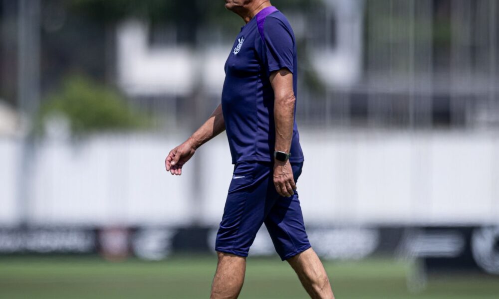 corinthians-demite-o-tecnico-argentino-ramon-diaz