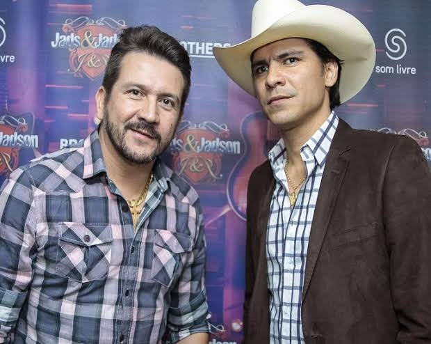 show-de-jads-e-jadson-encerra-a-noite-deste-sabado-na-festa-da-pascoa-–-portal-prefeitura-de-dourados