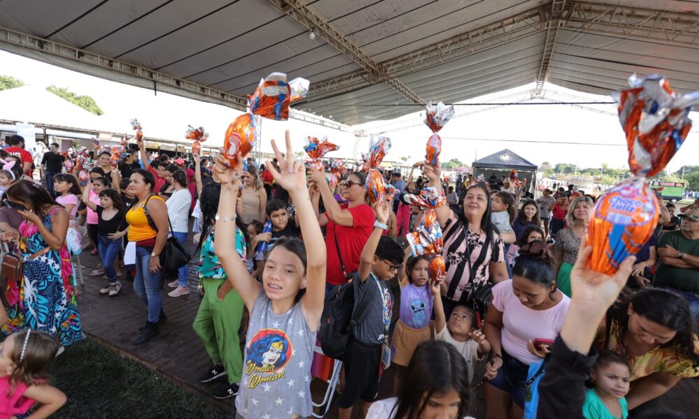 festa-da-pascoa-emociona-criancas-e-pais-com-a-distribuicao-de-ovos-de-chocolate-e-reafirma-o-compromisso-da-gestao-em-cuidar-com-amor-e-construir-com-trabalho-–-portal-prefeitura-de-dourados