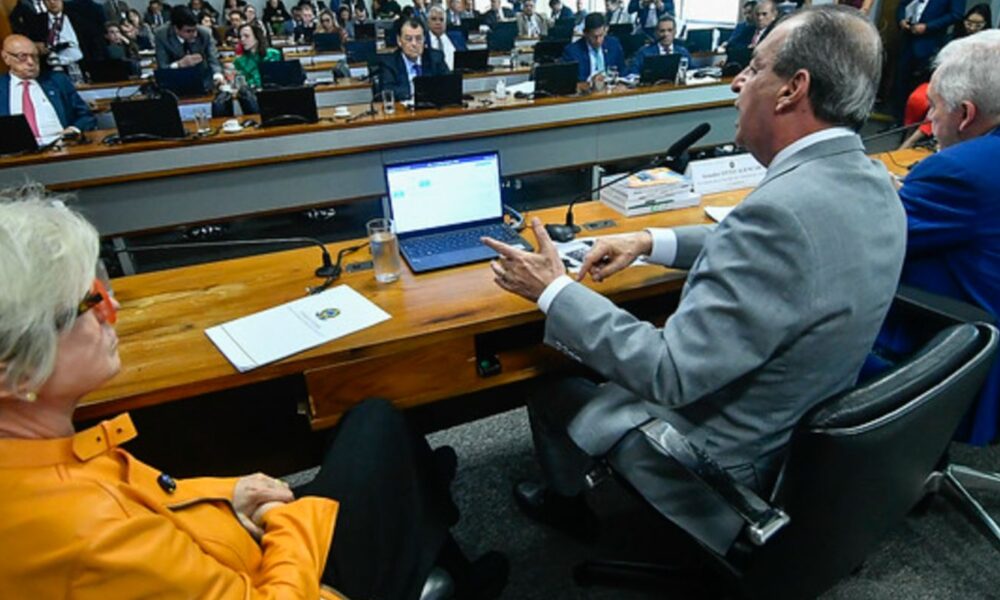 pec-do-fim-da-reeleicao-para-chefes-do-executivo-avanca-no-senado