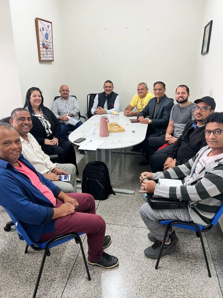 prefeitura-se-antecipa-e-convida-sindicatos-para-debater-reajuste-de-servidores-–-portal-prefeitura-de-dourados