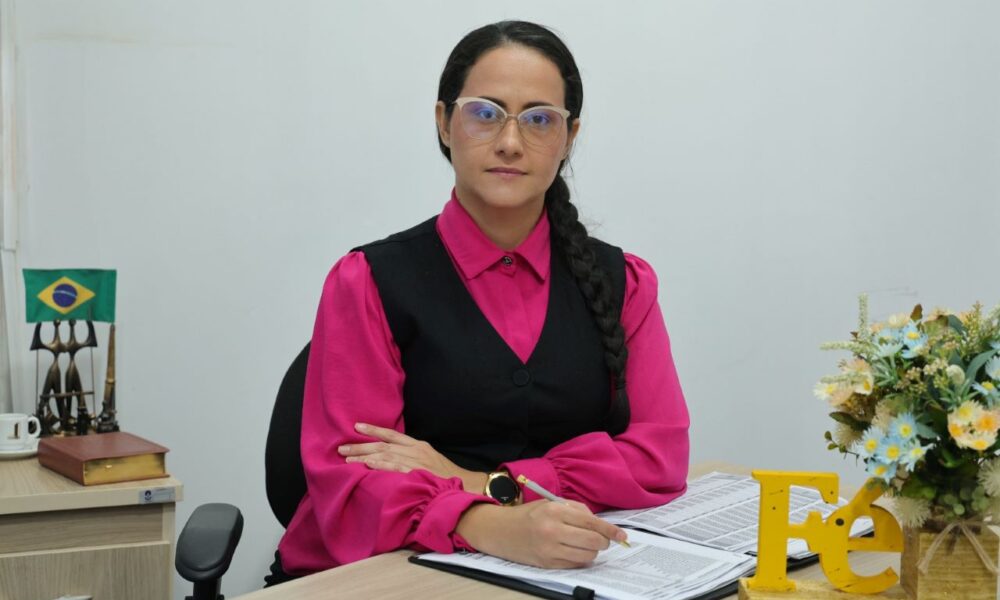 prefeitura-antecipa-salarios-de-9.318-servidores-com-folha-de-r$-58-milhoes-–-portal-prefeitura-de-dourados