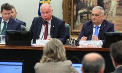 ccj-analisa-suspensao-de-acao-contra-bolsonaro-e-ramagem-no-stf