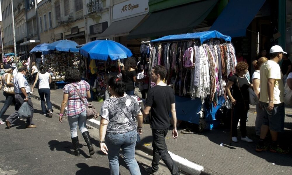 projeto-oferece-formacao-e-investiga-saude-de-camelos-do-rio
