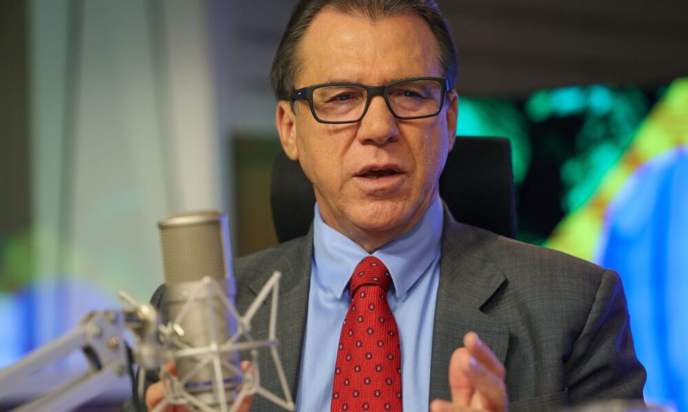 jornada-6×1-e-cruel,-diz-ministro-do-trabalho,-luiz-marinho