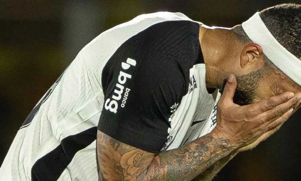 corinthians-joga-mal-e-perde-para-o-mirassol-em-duelo-com-cavadinha-errada-de-memphis