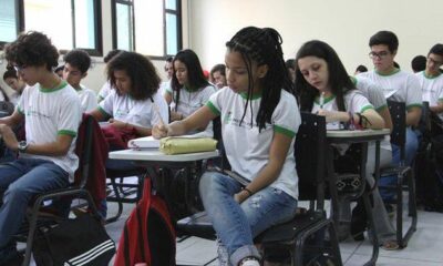 com-salarios-de-ate-r$-9-mil,-selecao-do-ifms-para-professor-encerra-inscricoes-nesta-semana