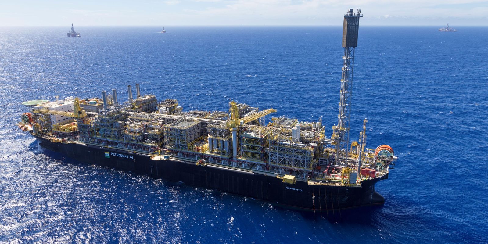 petrobras-tem-lucro-de-r$-35-bilhoes-no-primeiro-trimestre-de-2025