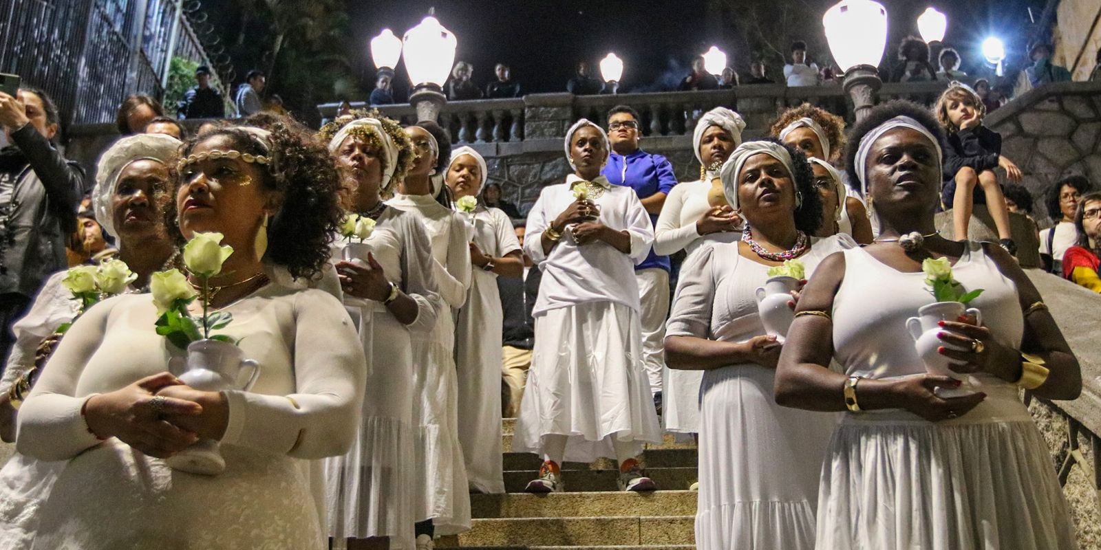 ilu-oba-de-min-faz-lavagem-no-bixiga-para-marcar-“falsa-abolicao”