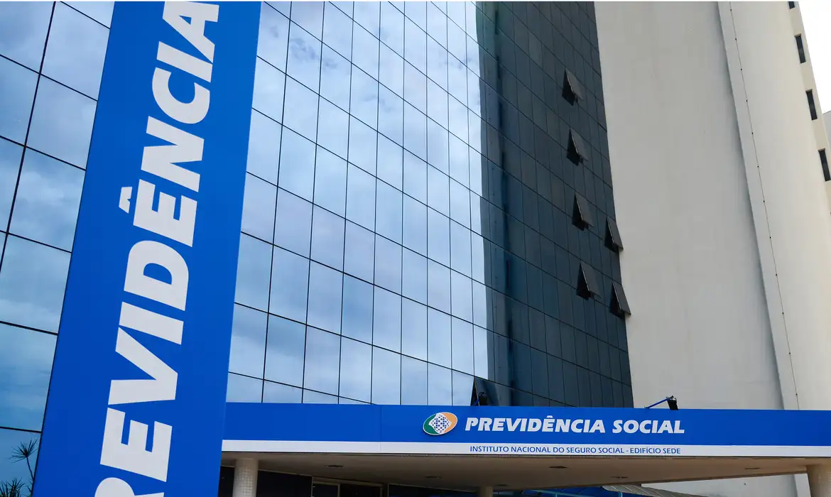 inss:-balanco-aponta-1,345-milhao-pedidos-de-reembolso