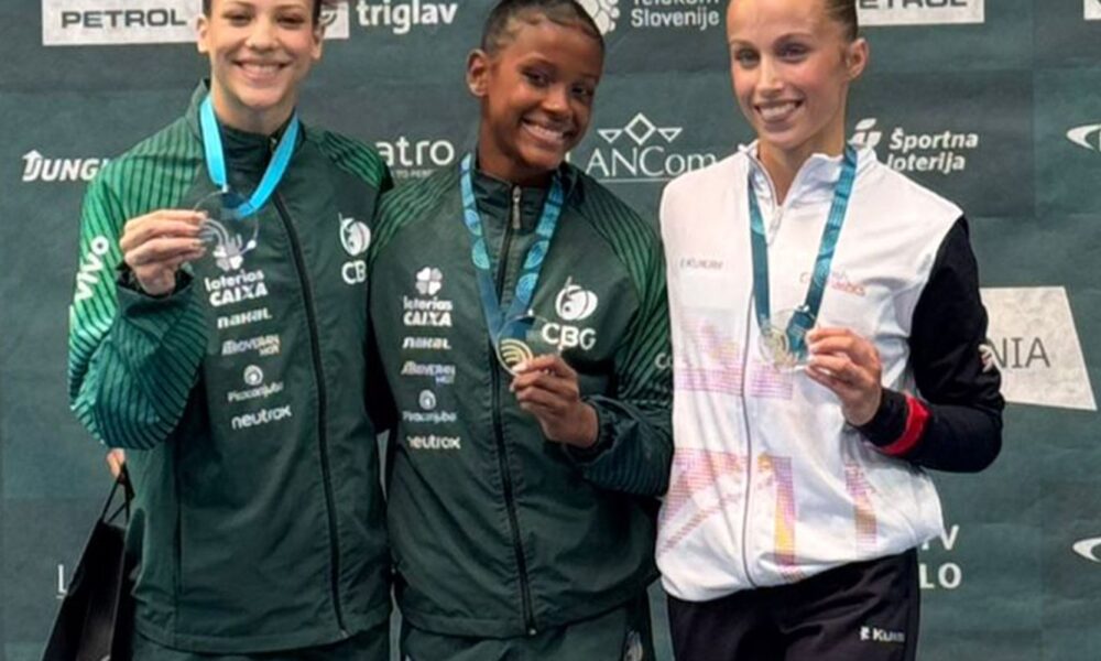 ginastica-brasileira-faz-dobradinhas-em-copa-do-mundo-na-eslovenia