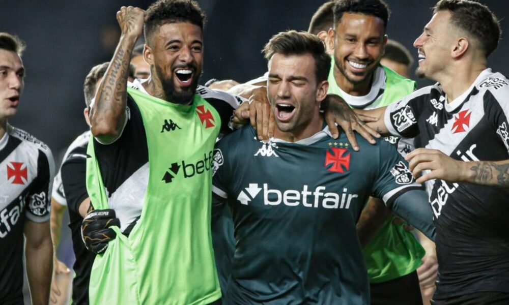 vasco-supera-operario-nos-penaltis-e-segue-vivo-na-copa-do-brasil