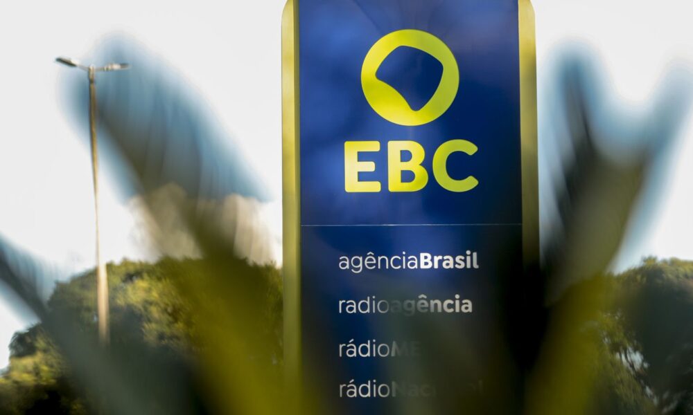 aniversario-da-agencia-brasil-e-lembrado-no-plenario-da-camara