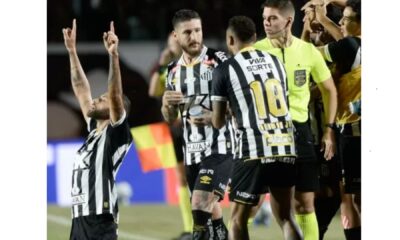 com-a-volta-de-neymar,-santos-vence-vitoria-fora-de-casa-pelo-brasileirao