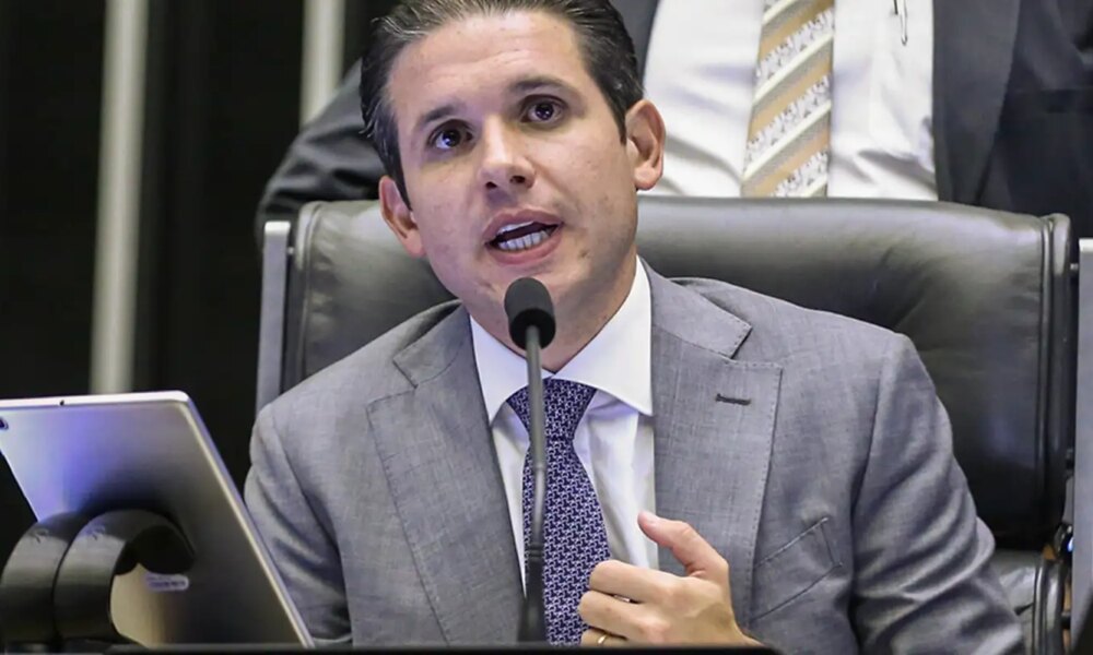 motta-diz-que-decisao-sobre-aumento-do-iof-sai-ainda-hoje