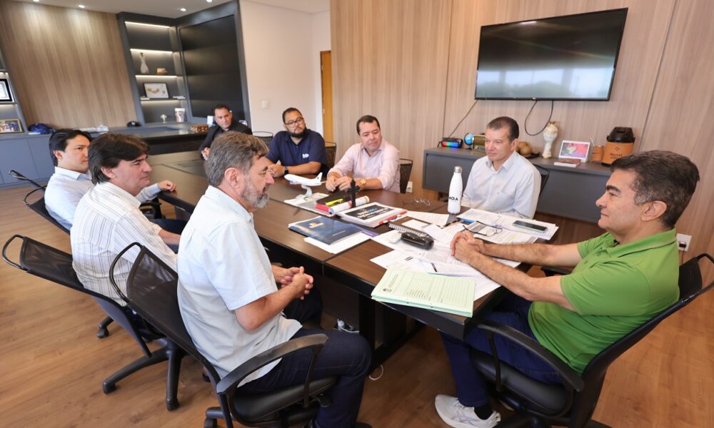 com-diretoria-da-aced,-prefeito-destaca-acoes-em-prol-do-comercio-e-da-sociedade-–-portal-prefeitura-de-dourados