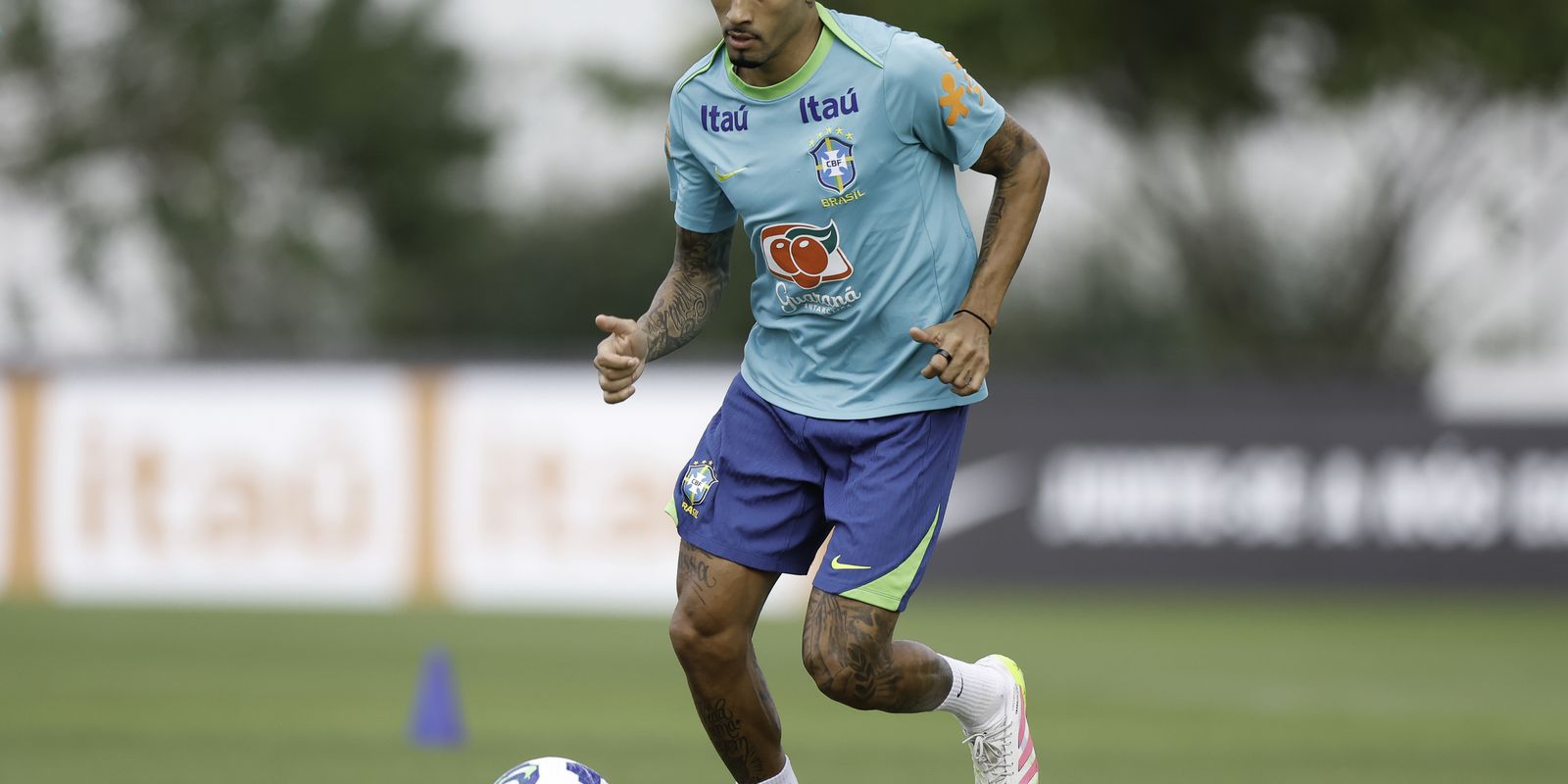 ancelotti-testa-mudancas-no-ataque-da-selecao-brasileira