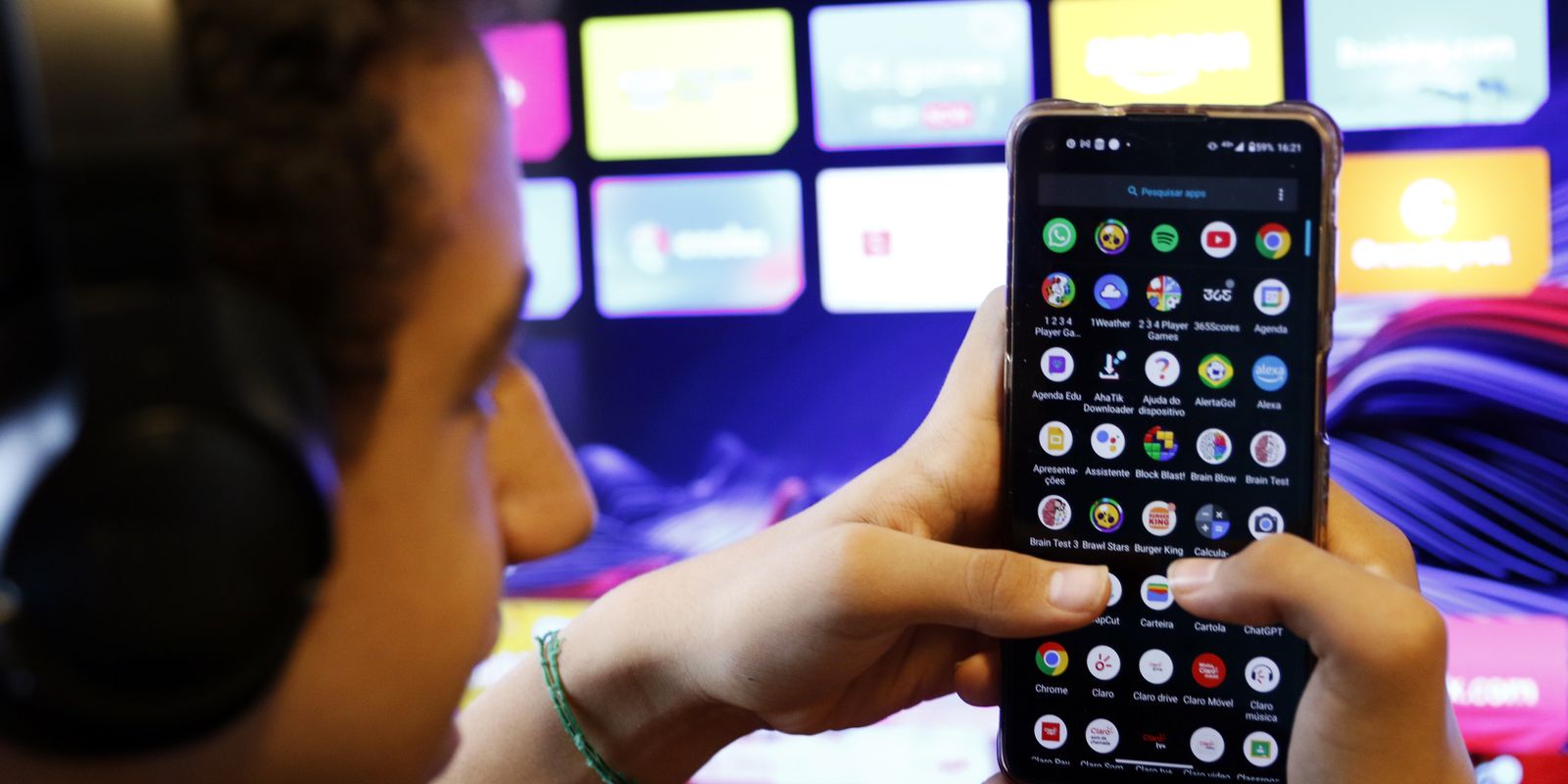 stf-retoma-julgamento-sobre-responsabilizacao-das-redes-sociais