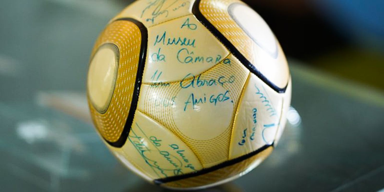 moraes-vota-por-condenar acusado-de-furtar-bola-autografada-por-neymar