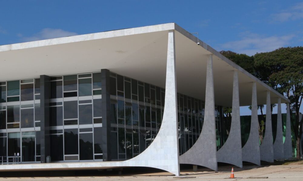 maioria-do-stf-mantem-decisao-que-levou-7-deputados-a-perderem-mandato