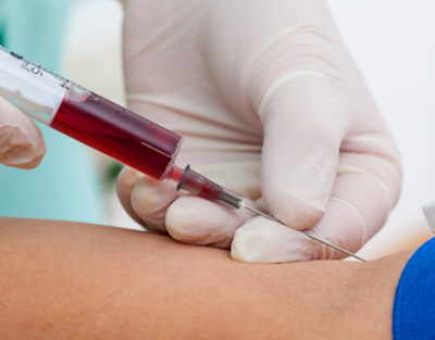 professor-e-indiciado-coletar-sangue-de-mais-de-40-alunos-com-a-mesma-agulha