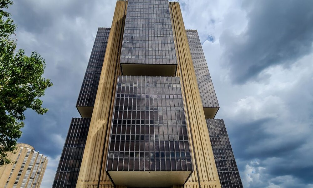 pf-investigara-ataque-hacker-a-empresa-que-atende-bancos