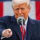 trump-ameaca-paises-que-se-alinhem-ao-brics-com-tarifa-de-10%