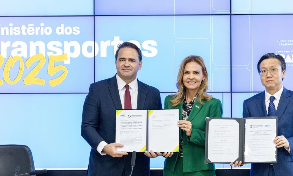brasil-e-china-assinam-acordo-para-estudar-ferrovia-ate-o-peru