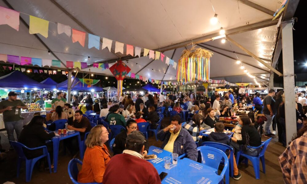 prefeitura-inova-e-feira-do-parque-dos-ipes-vira-referencia-gastronomica-–-portal-prefeitura-de-dourados