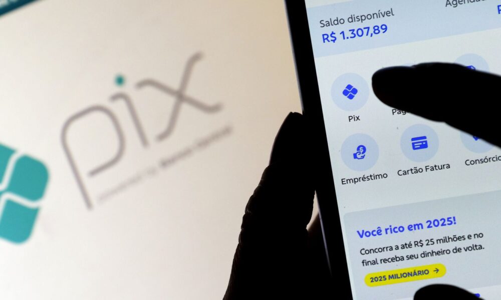 em-resposta-ao-eua,-febraban-diz-que-pix-favorece-competicao