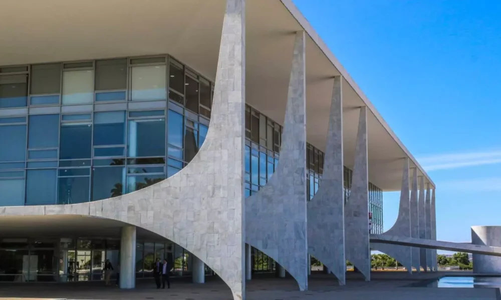 governo-autorizara-estados-a-comprar-alimentos-afetados-por-tarifaco