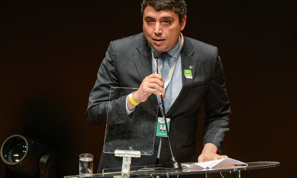presidente-do-conselho-de-administracao-da-petrobras-deixa-o-cargo