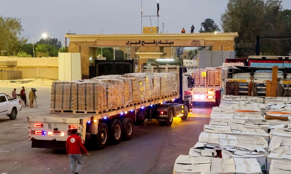 mesmo-autorizado,-material-para-abrigo-nao-entra-em-gaza,-dizem-ongs