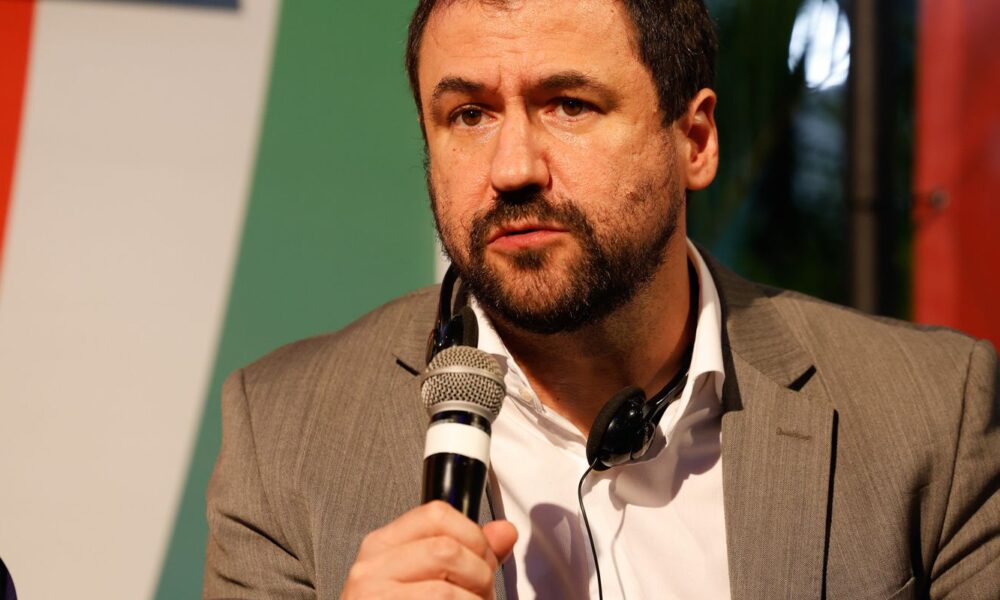 pl-da-adultizacao-amplia-responsabilidade-de-big-techs,-diz-secretario