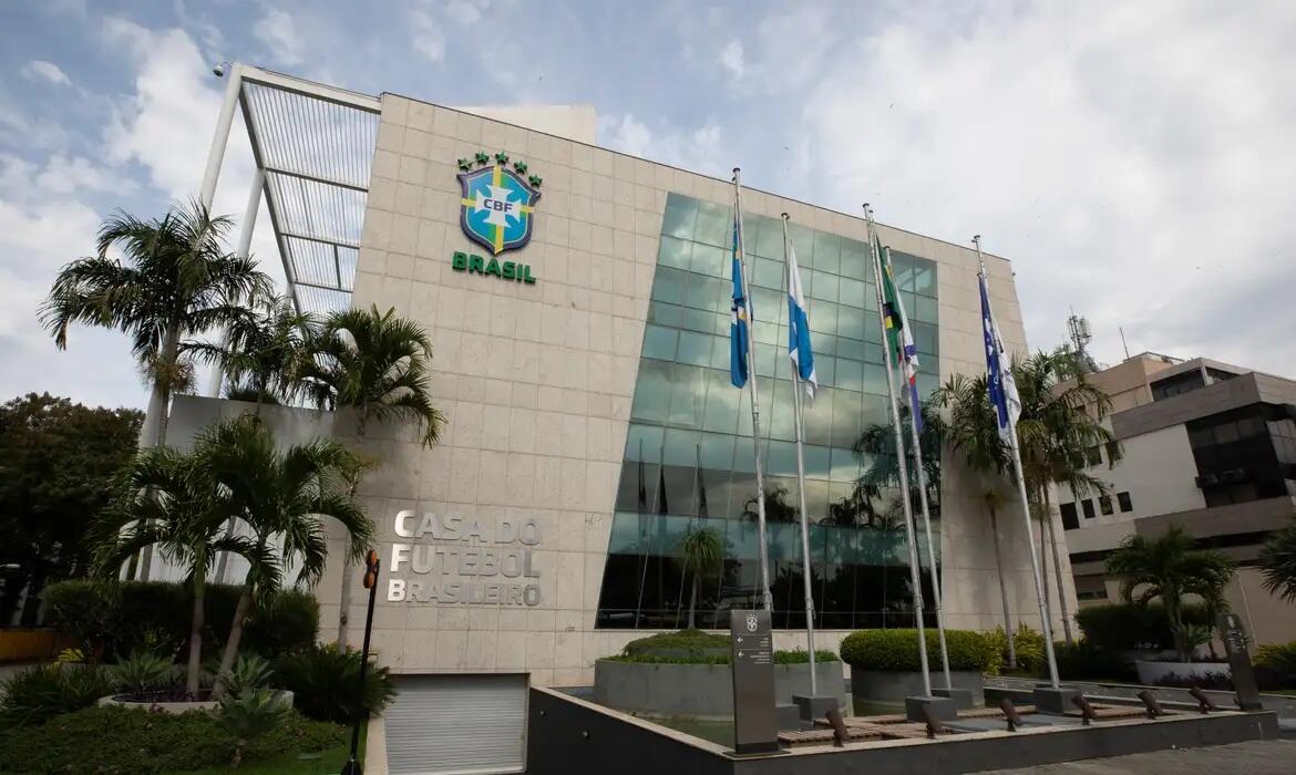 cbf-antecipa-rodadas-do-brasileirao-e-adia-finais-da-copa-do-brasil-para-dezembro