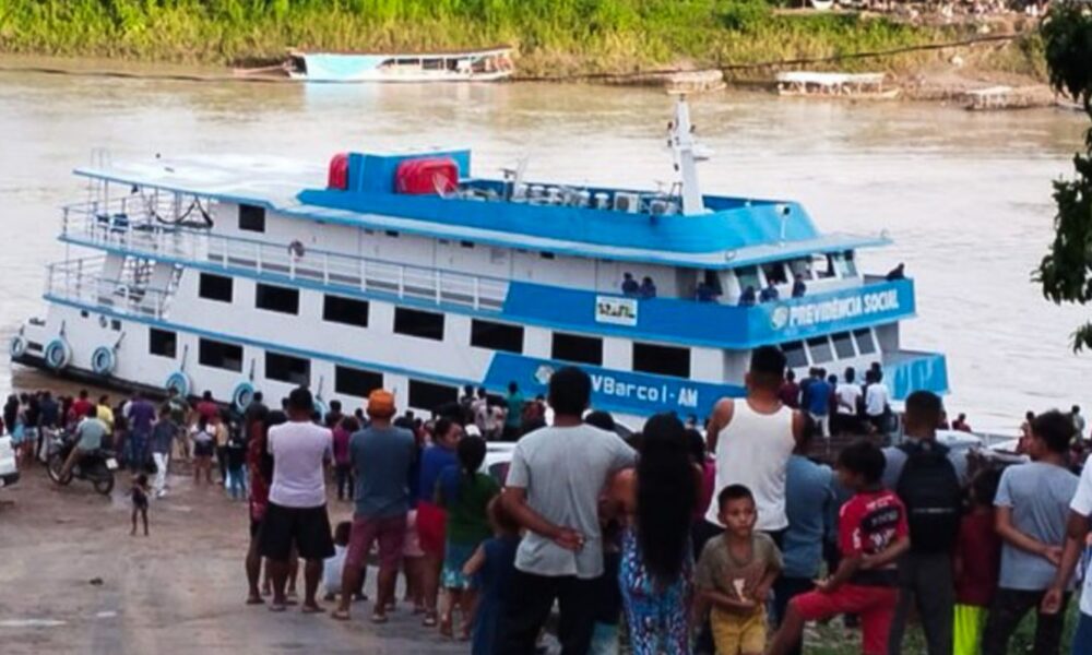 inss-usa-barcos-para-orientar-aposentados-da-amazonia-sobre-descontos