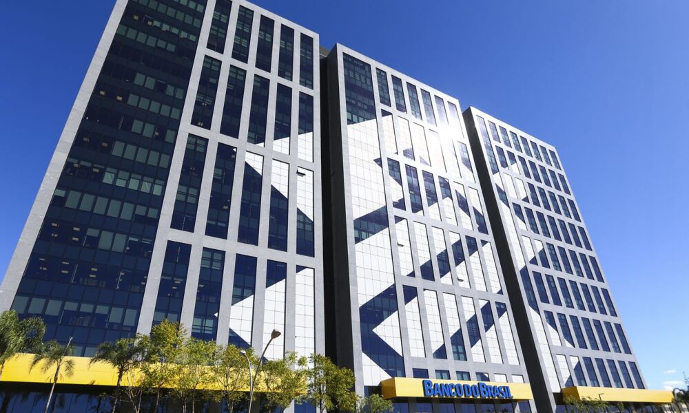 agu-pede-a-pf-investigacao-sobre-fake-news-contra-banco-do-brasil