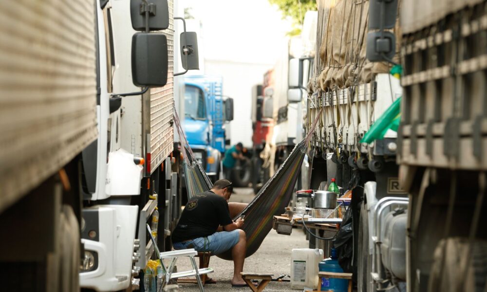unidades-de-saude-para-caminhoneiros-ficarao-em-postos-nas-rodovias