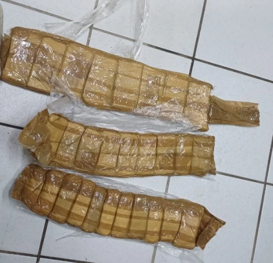 com-drogas-coladas-ao-corpo,-mulher-e-flagrada-pela-prf-em-onibus-–-folha-de-dourados-–-noticias-de-dourados-ms-e-regiao