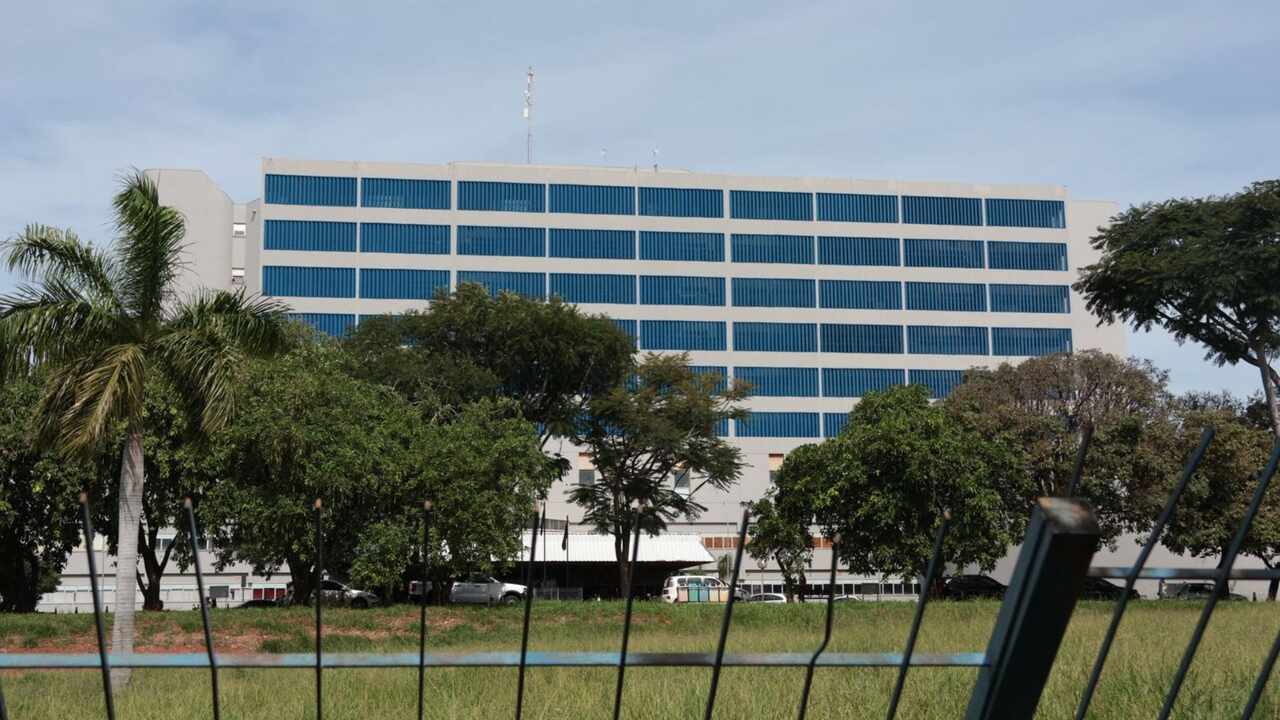 aberta-licitacao-para-reforma-de-poco-e-substituicao-de-elevadores-do-hrms
