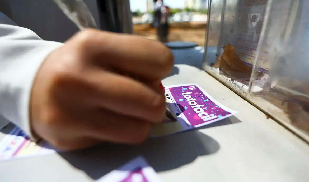 lotofacil-3489:-confira-as-15-dezenas-sorteadas-nesta-quarta-feira-(17)